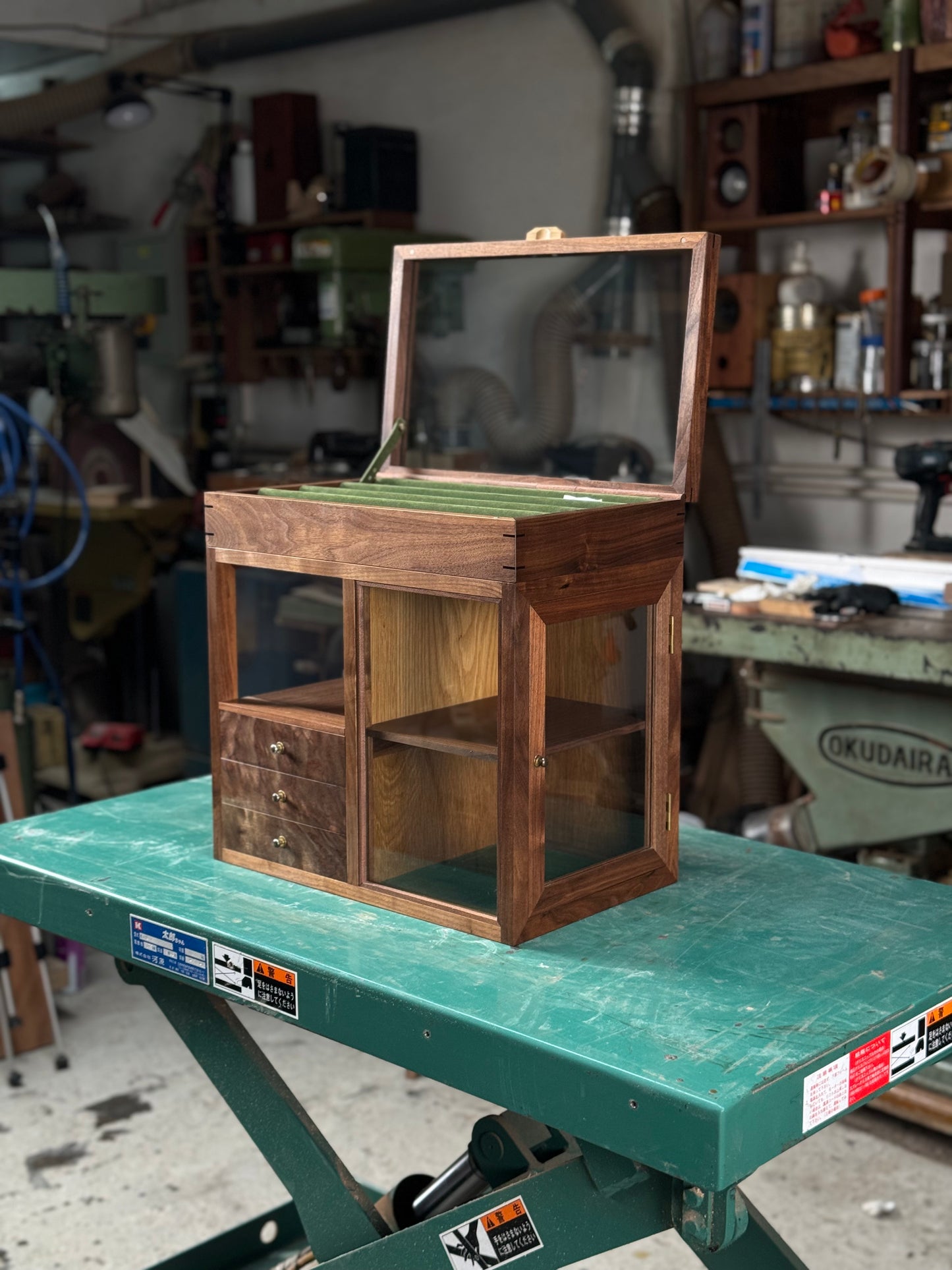 Mini Cabinet 2023 (Pre Order)