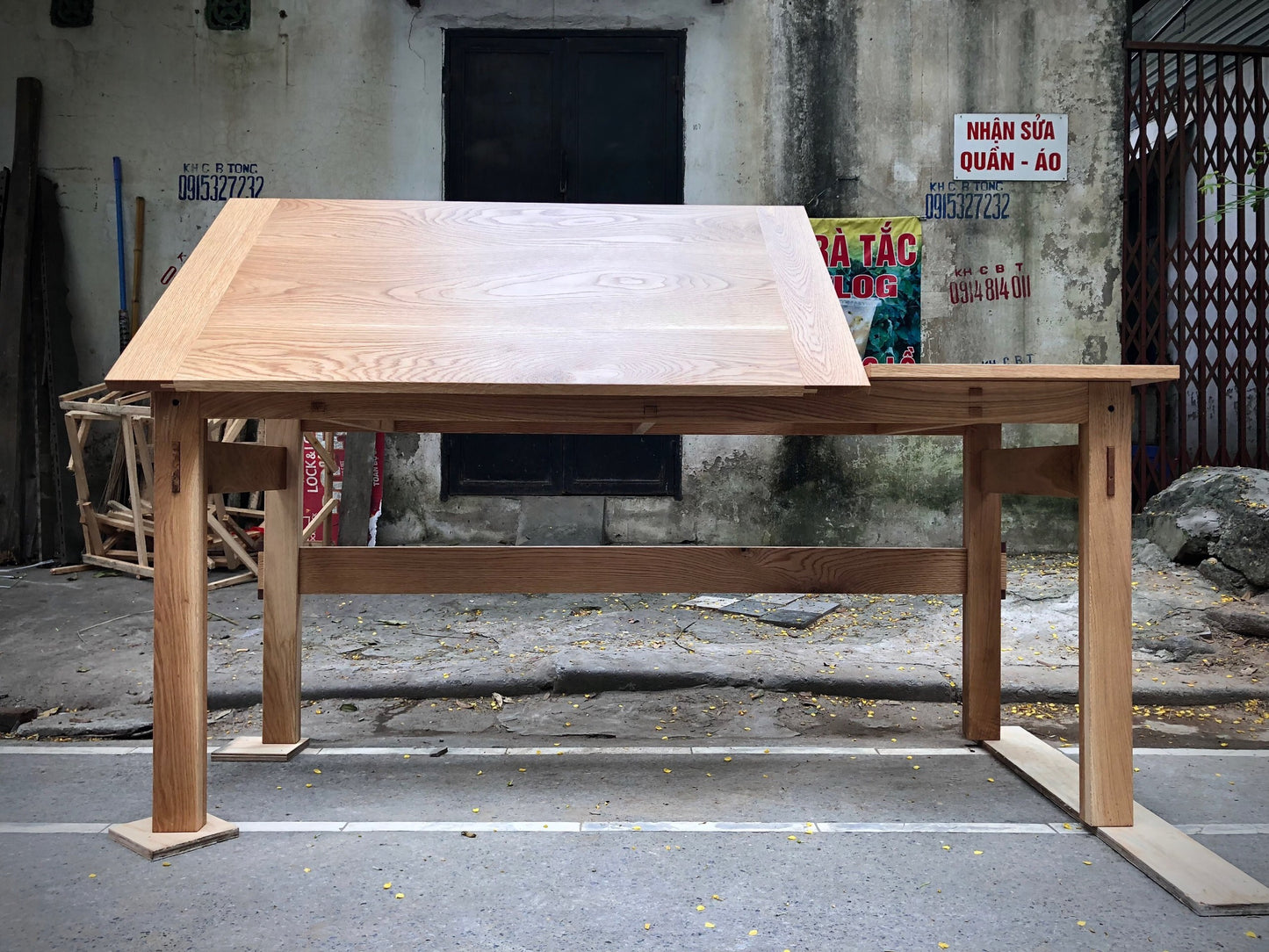 Calligraphy desk